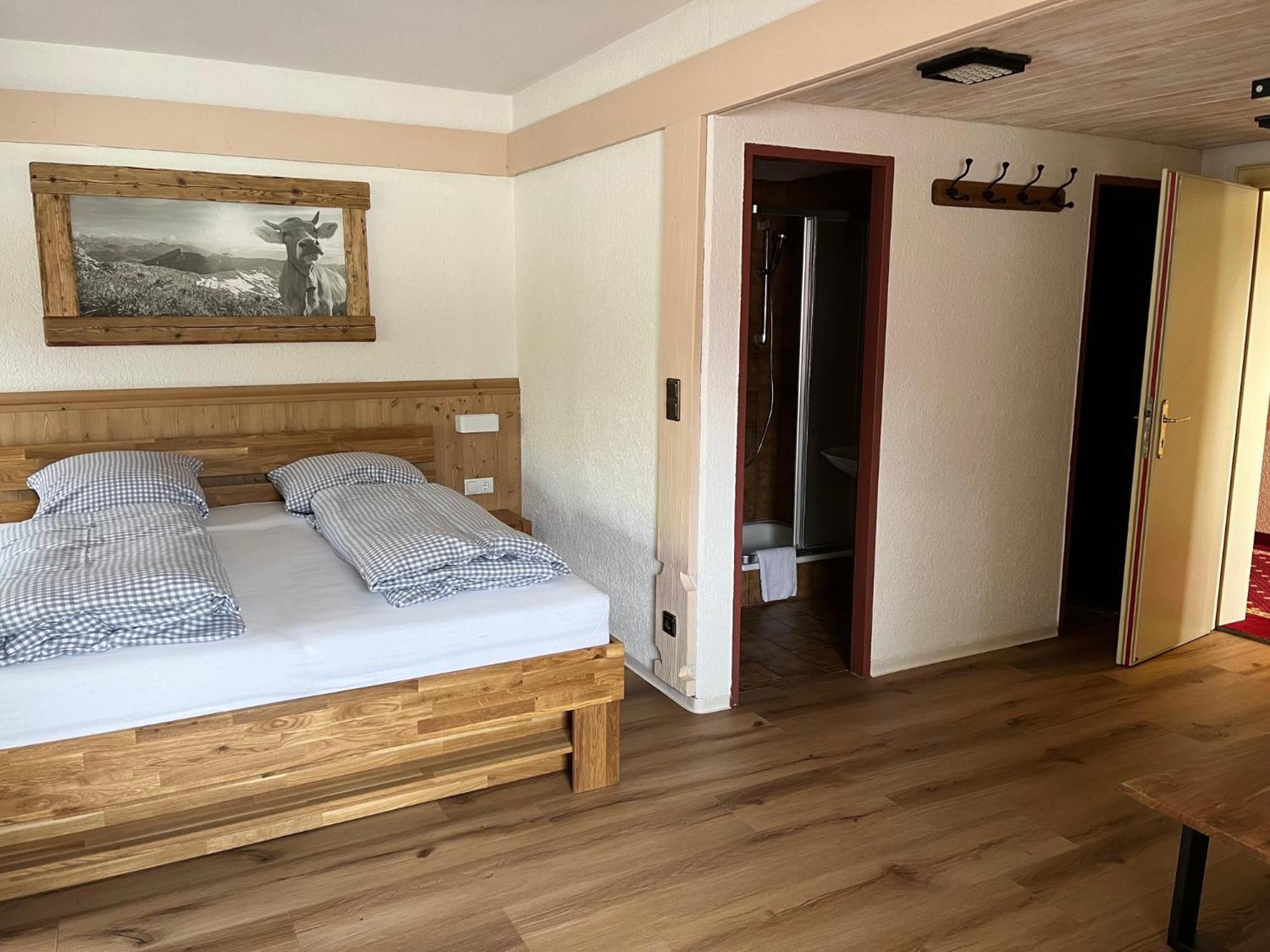 B&B In Seefeld เซเฟลด์ อิน ทิโรล ภายนอก รูปภาพ