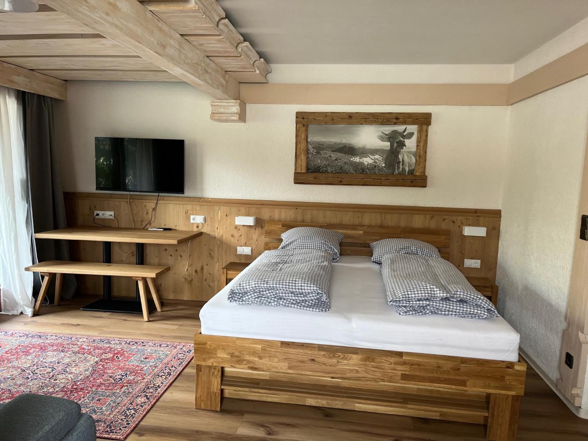 B&B In Seefeld เซเฟลด์ อิน ทิโรล ภายนอก รูปภาพ